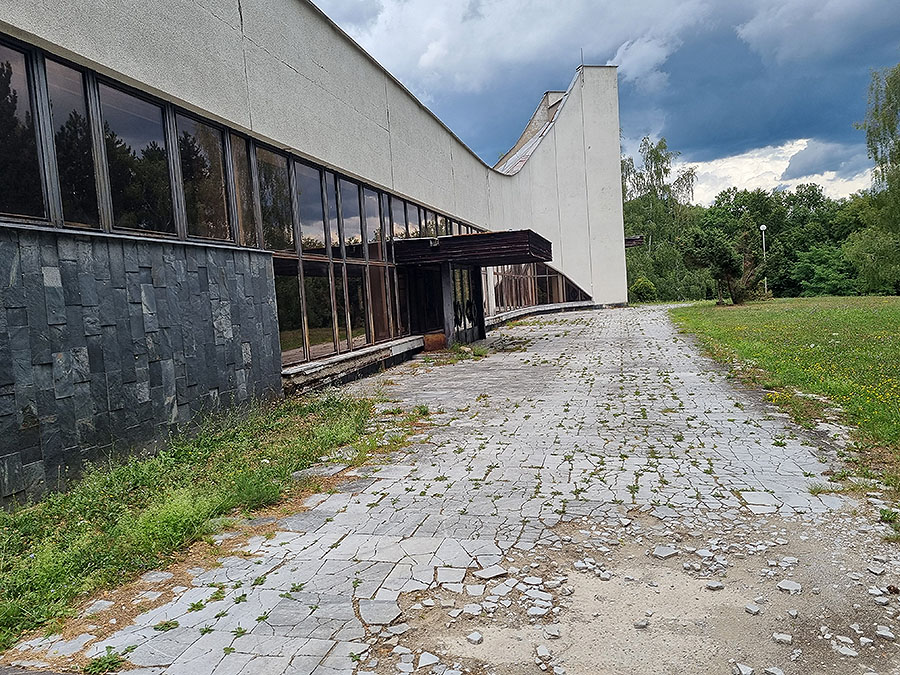 Aktuálny stav Domu rozlúčky Kremnička